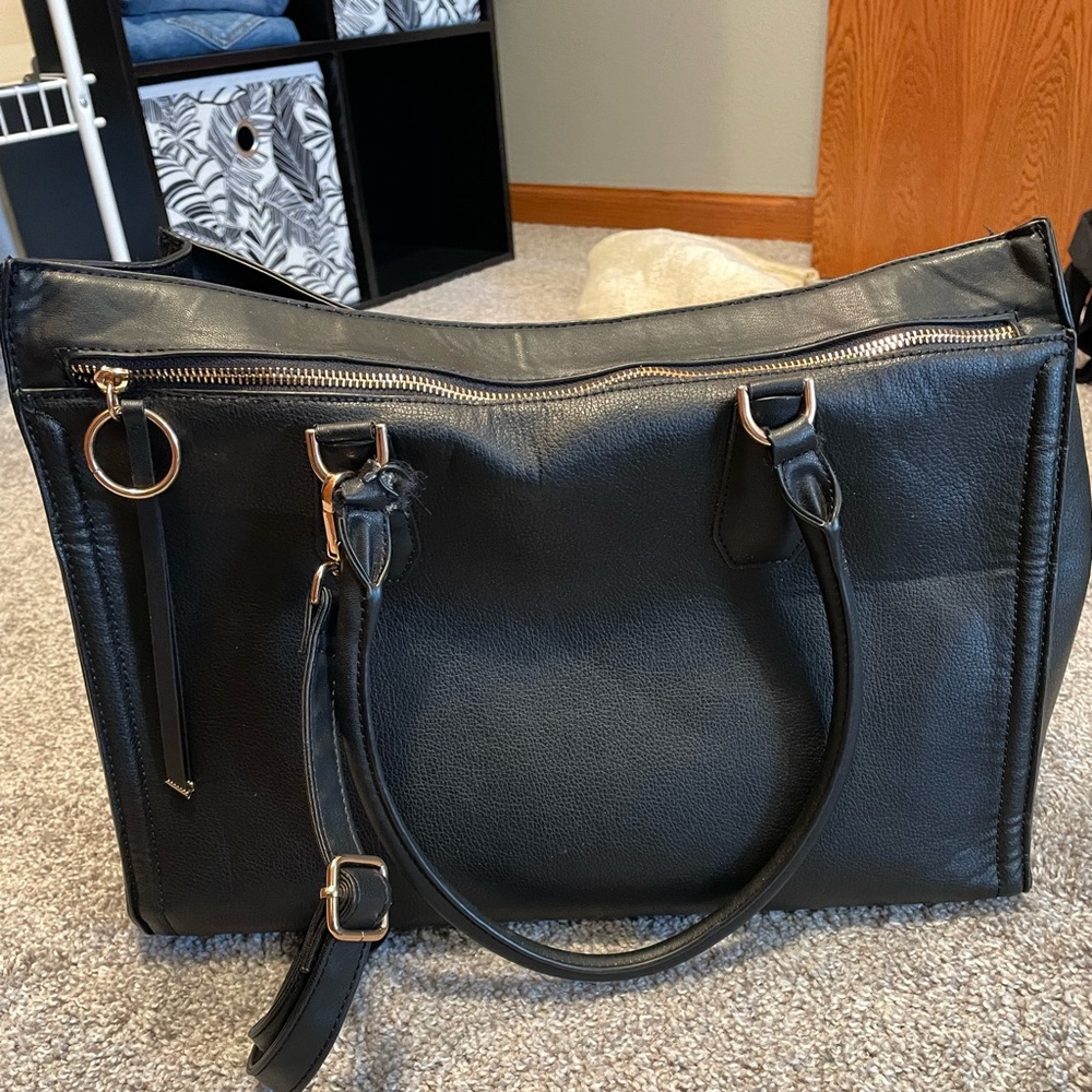 Womens Large black purse. Brand:A new day.